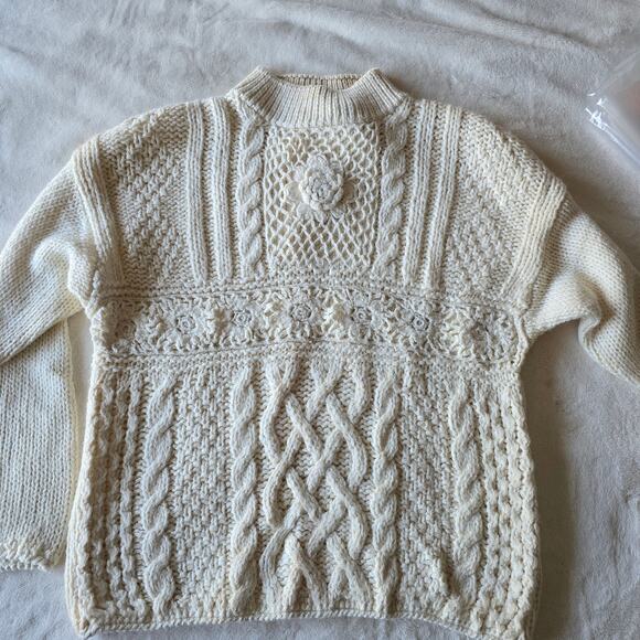 NWT Vintage Hand Knit Chunky Flower Cable Sweater L Cottage Boho Cream Grandma - Picture 7 of 10
